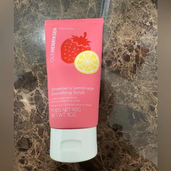 Ole Henriksen Smoothing Scrub Strawberry Lemonade - Picture 3 of 6